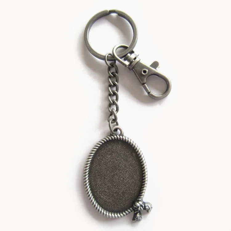

Vintage Silver Plated Western Rope Oval Blank Charm Key Ring Key Chain KEYRING-BL013SL