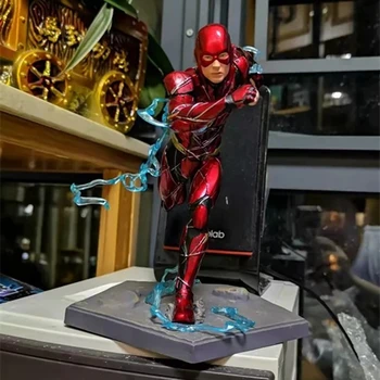 

DC COMIC Super Hero Justice League The Flash PVC Action Figure Collectible Model Kids Toys Doll 17cm