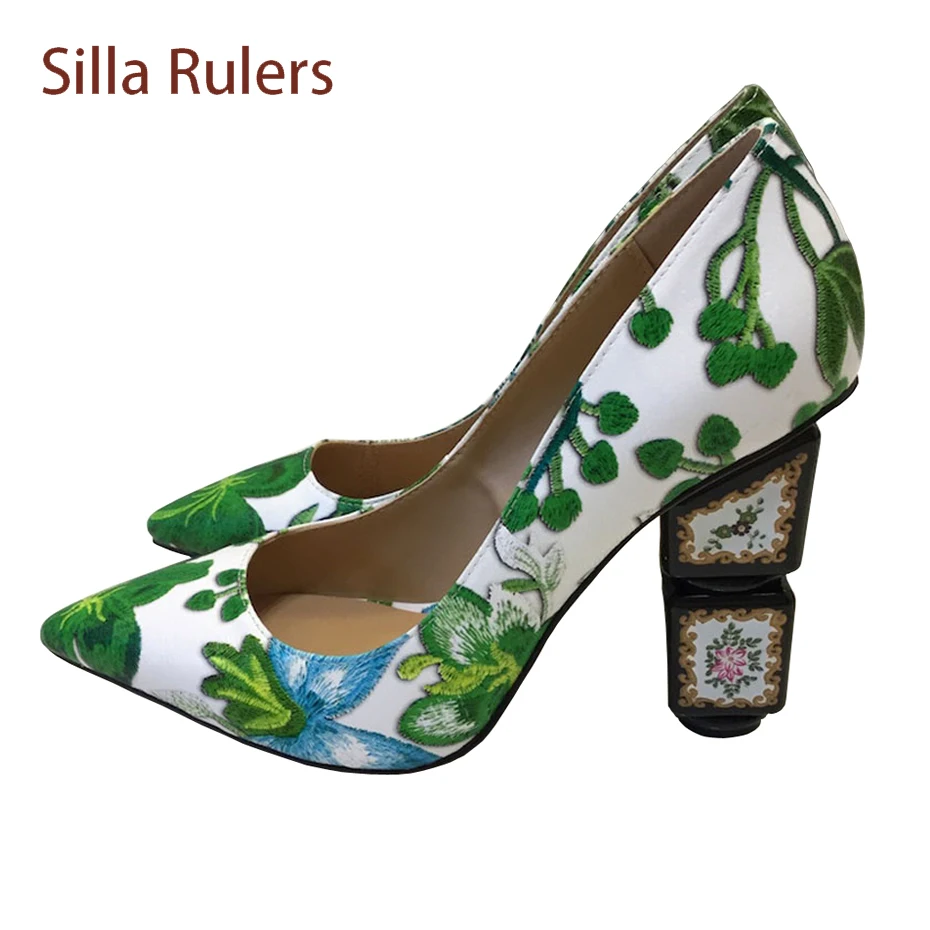 

Silla Rulers fashion print strange heel women pumps green embroider flower party shoes elegant ladies pointed toe high heels