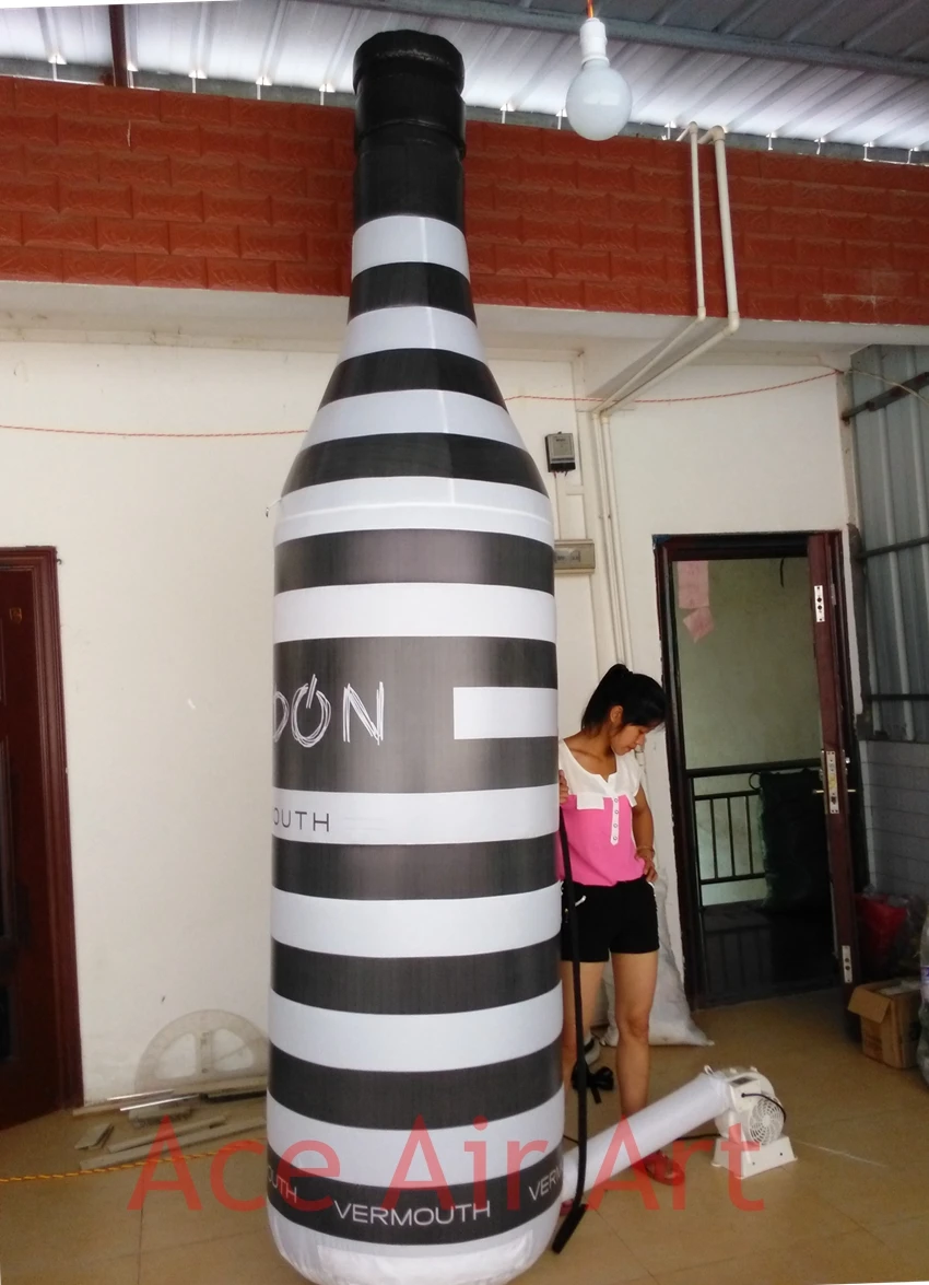 

10 Feet High Inflatable Beer Bottle For Advertisement in Spain Made In China