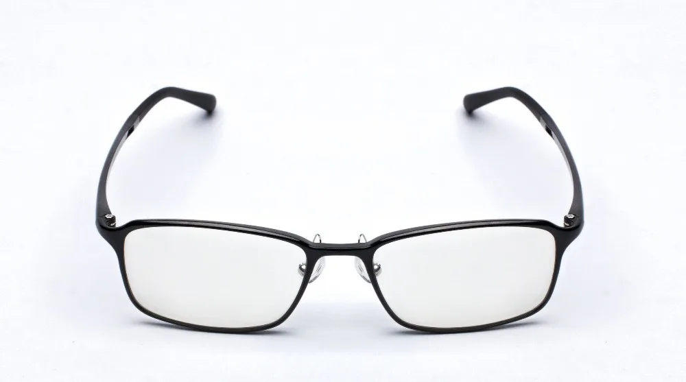 mj-blueglasses-11