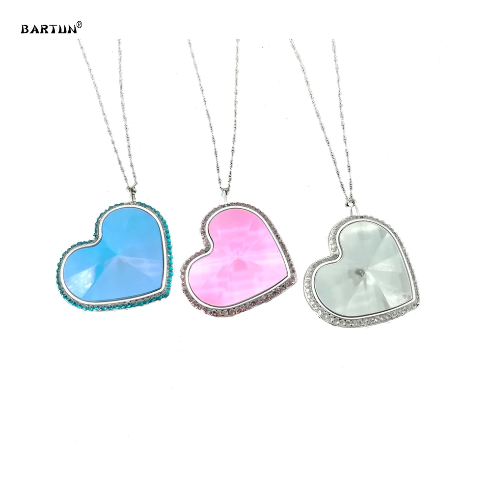 GPS Locator Portable Real time GPS Tracker Heart Shape Necklace GT200