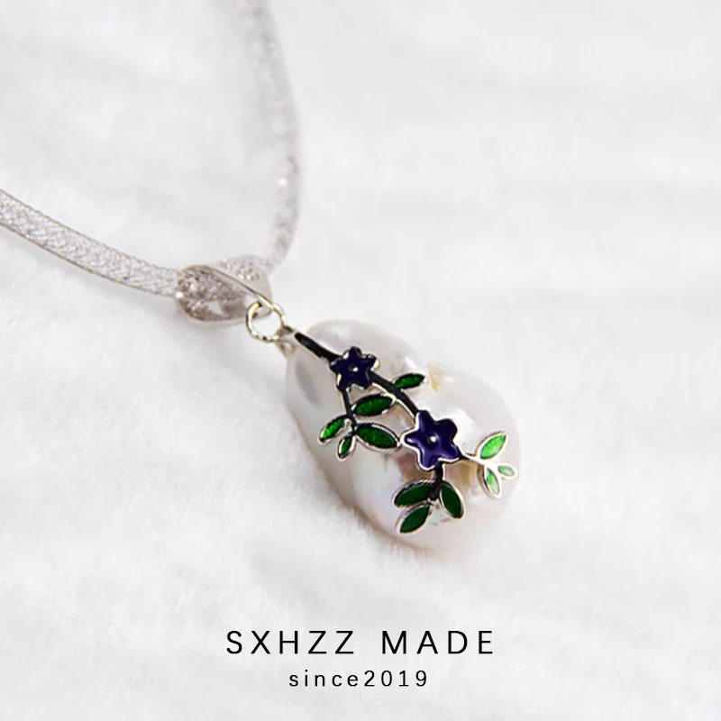 

SXHZZ 100% 925 Sterling Silver White Pearl Pendant Necklaces 925 Silver Unique Necklace Chains For Women Elegant Alien Wholesale