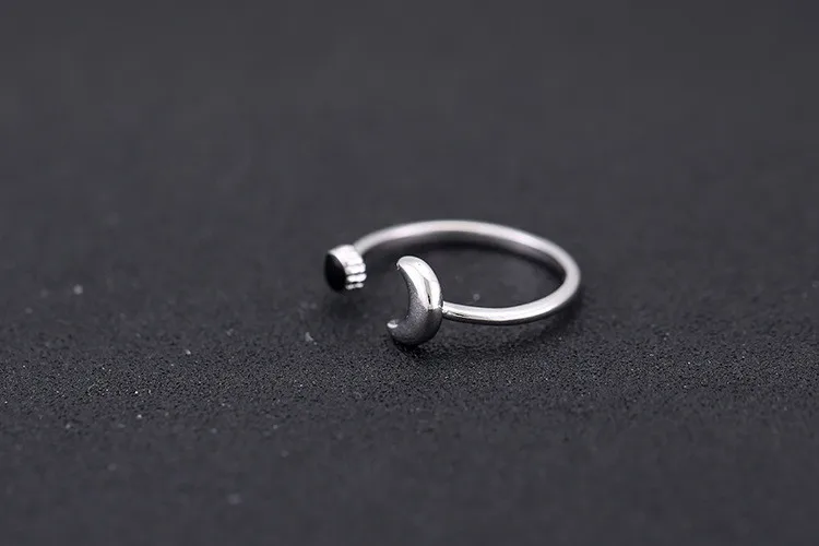 3682507037_823318017