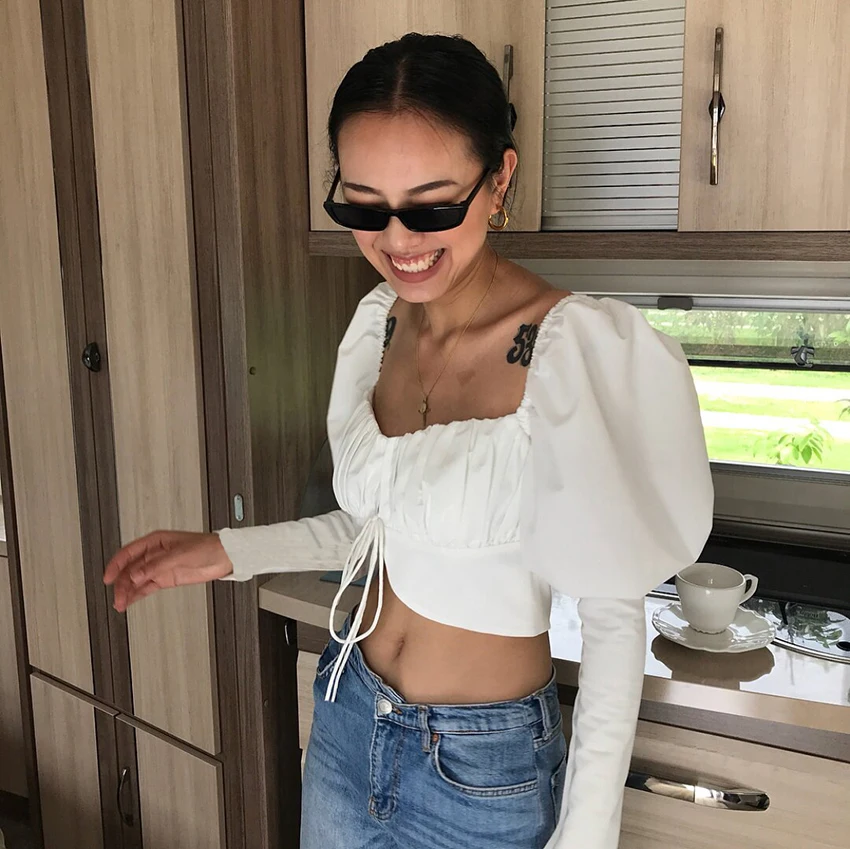 

Sexy Puff Sleeve Crop Top Shirts Women Lace Up Tunic Blouse Female Long Sleeve White Blouse Square Collar Short Chemise