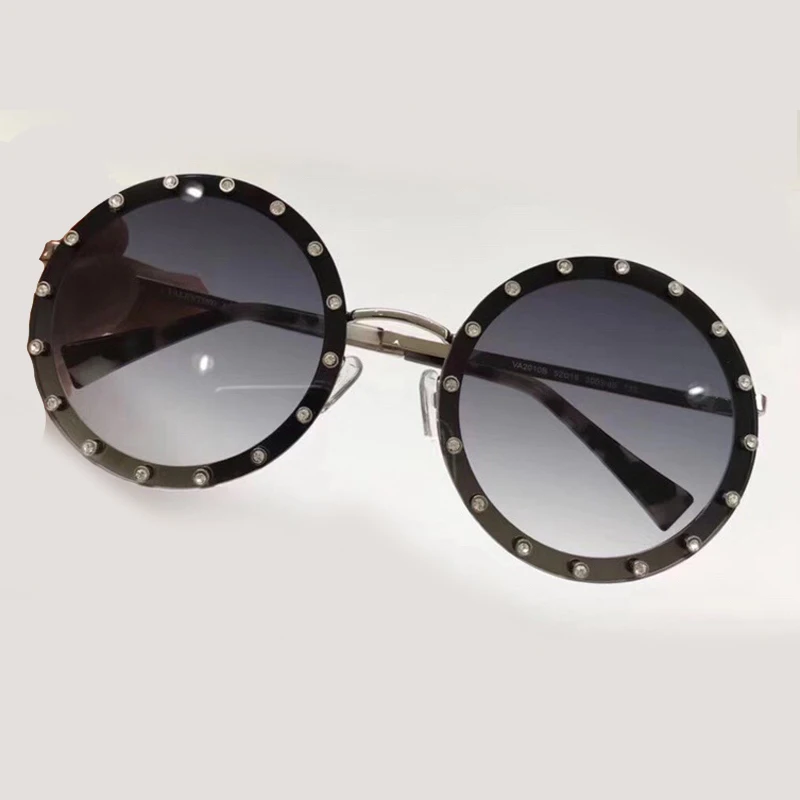 

2018 New Fashion Sunglasses Women High Quality with Metal Decoration on Lens Retro Round Fashion Eyewear Accessories Oculos