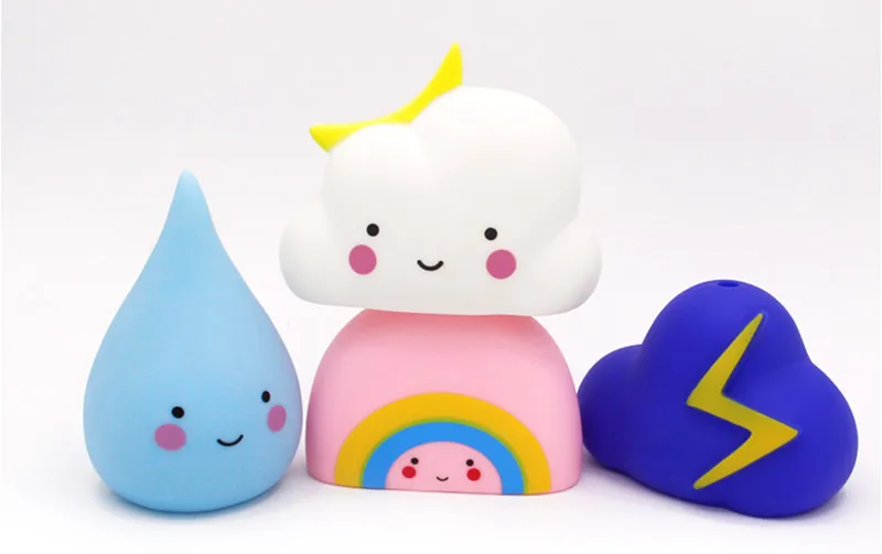 

4PCS/ Kids Bath Toys Soft Rubber Floating Water Spray Bathing Dolls Toys for Children Lightning Cloud