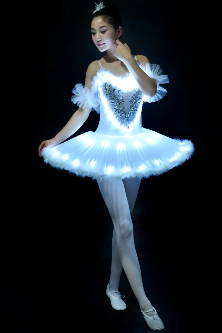 Платье принцессы с изображением маленького лебедя, бабочки, флуоресцентные крылья, детская одежда для сценических танцев, Детский костюм, светящаяся балетная юбка - Цвет: white dress and wing