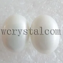 Овальные белые серьги с жемчугом в Южно-морском стиле