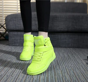 Женские кроссовки; коллекция года; женская обувь для бега; кроссовки на скрытой платформе, визуально увеличивающие рост; дышащая кожаная обувь; высокие кроссовки; SX-21 - Цвет: Зеленый