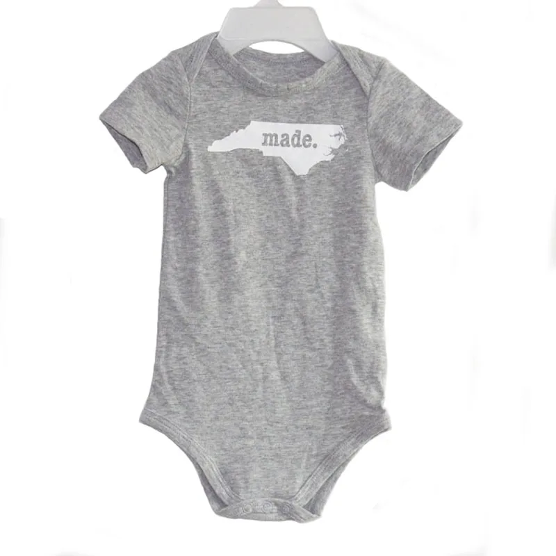 

Newborn Baby Rompers Letter MADE Print Cotton Playsuit Little Boy Summer Wear Short Sleeve Toddler Infant Clothes Outfits Gray