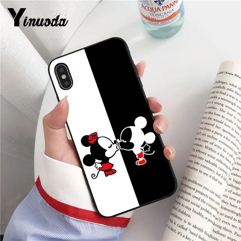 Kissing Mouse Mickey Minnie
