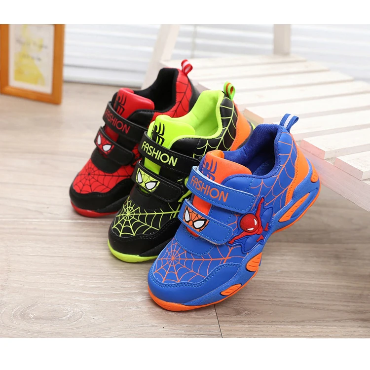 الربيع الخريف جذب انتباه بو الكرتون القفز العنكبوت رجل إلكتروني الفتيان رياضية للأطفال تزلج أحذية الأطفال أحذية أنيقة