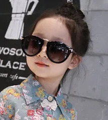Шторы Роскошные мальчик девочка малыш солнцезащитных Брендовая Дизайнерская обувь затенение UV400 очки вогнуто-Выпуклое стекло, de soleil изумленный взгляд ребенка детские солнцезащитные очки