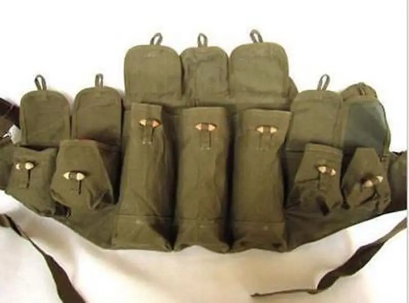 Избыточный оригинальный вьетнамский военный BANDOLIER китайского типа 56 АК