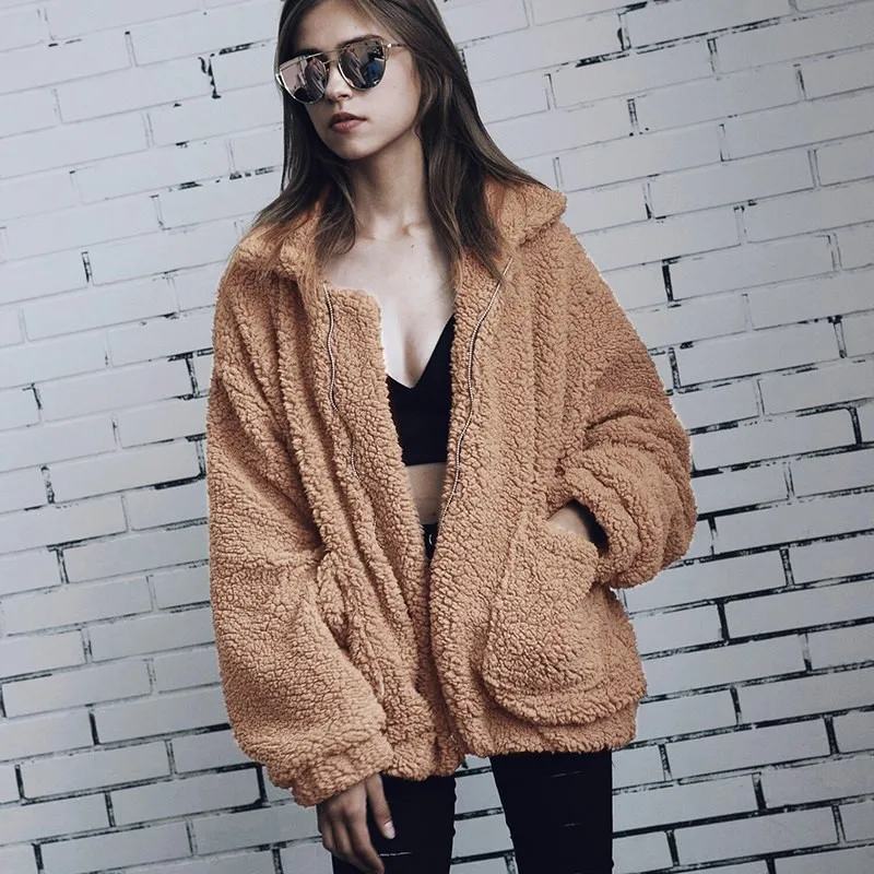 

2019 Autumn Winter Elegant Faux Fur Coat Casual Long Sleeve Pocket Zipper Fleece Jacket Women Tops Fashion Teddy Coat Plus Size
