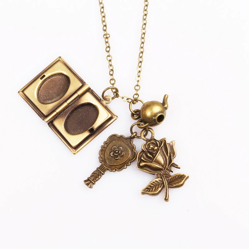Film jewelry Beauty And the Beast Beauty Retro Kettle Flower Key With
