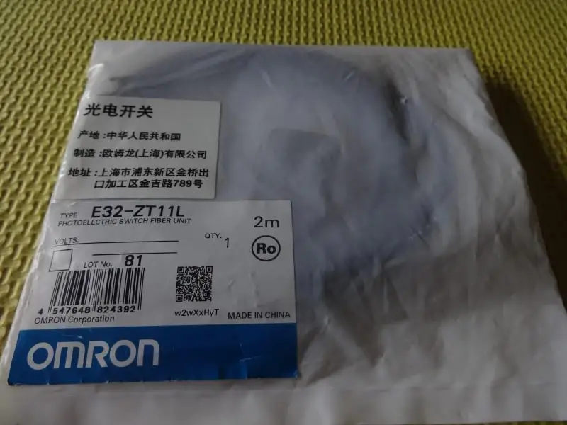 

NEW&ORIGINAL E32-ZT11L OMRON E32-ZT11L PHOTOELECTRIC SWITCH E32-ZT11L
