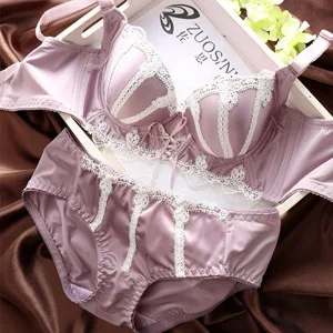 ropa interior de mujer antigua