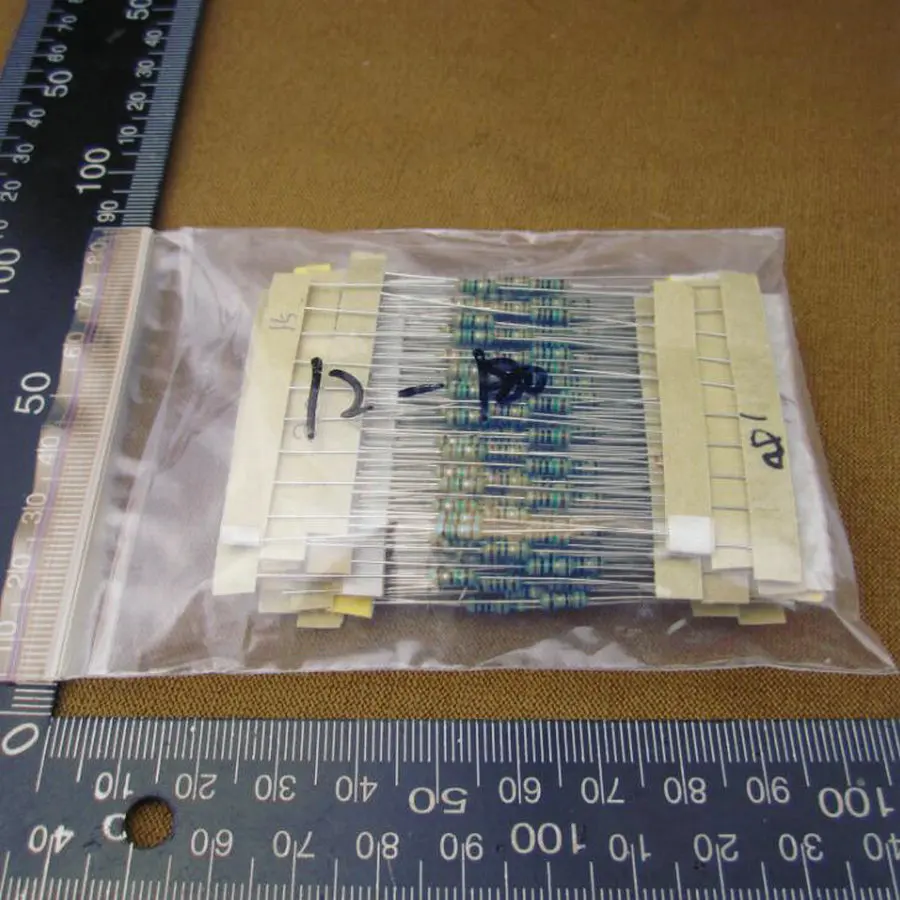 HOT new electronic kit five colored ring resistance resistors 12r-180r 0.25w 23values*10pcs=230pcs samples assorted #30015 |