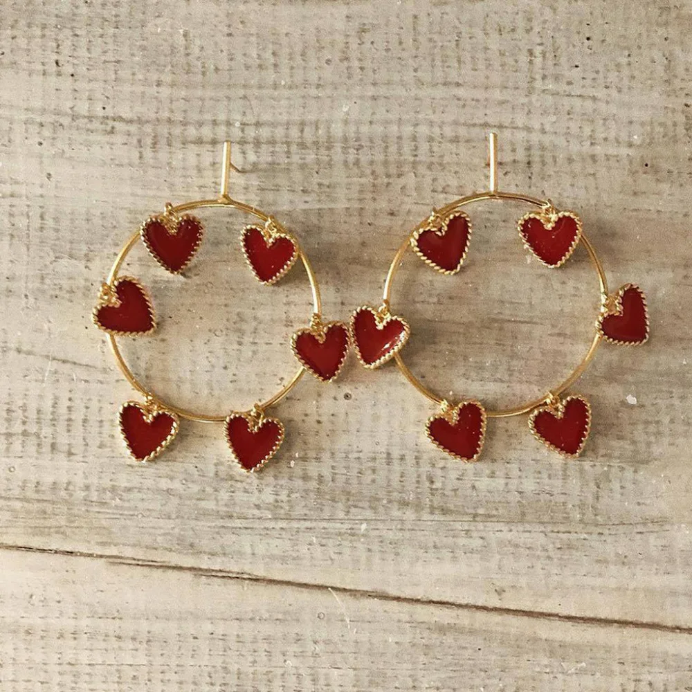 

Wholesale 2019 New Fashion Women Bohemia Hollow Earrings Metal Alloy Vintage Geometric Hollow Out free shipping 3.8