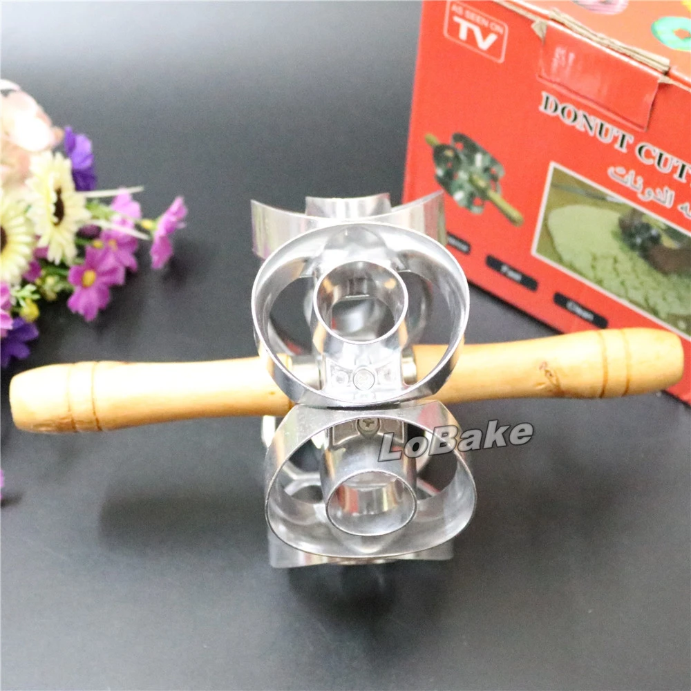 

As seen on TV Hotsale 7.0cm diameter rolling portable donut cutter 6-circle convenient doughnut maker for DIY baking accessories