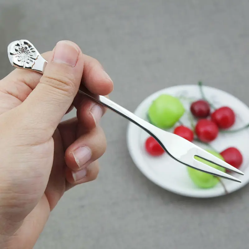 

Cute Fruit Fork Cake Dessert Fork Salad Snack Forks Food Grade Stainless Steel Beautiful Cutlery Delicate Ecofriendly Tableware