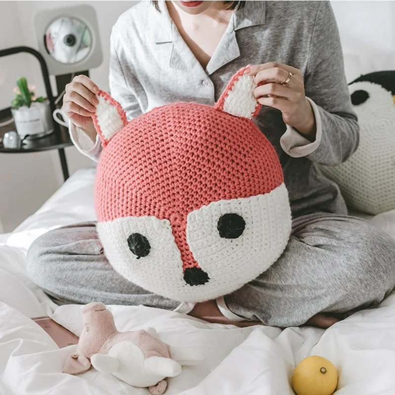 

INS Cartoon Circular Knitting Pillow 3D Animal Decorative Throw Pillow Case Bedroom Soft Cushion With Core Pillow Interior