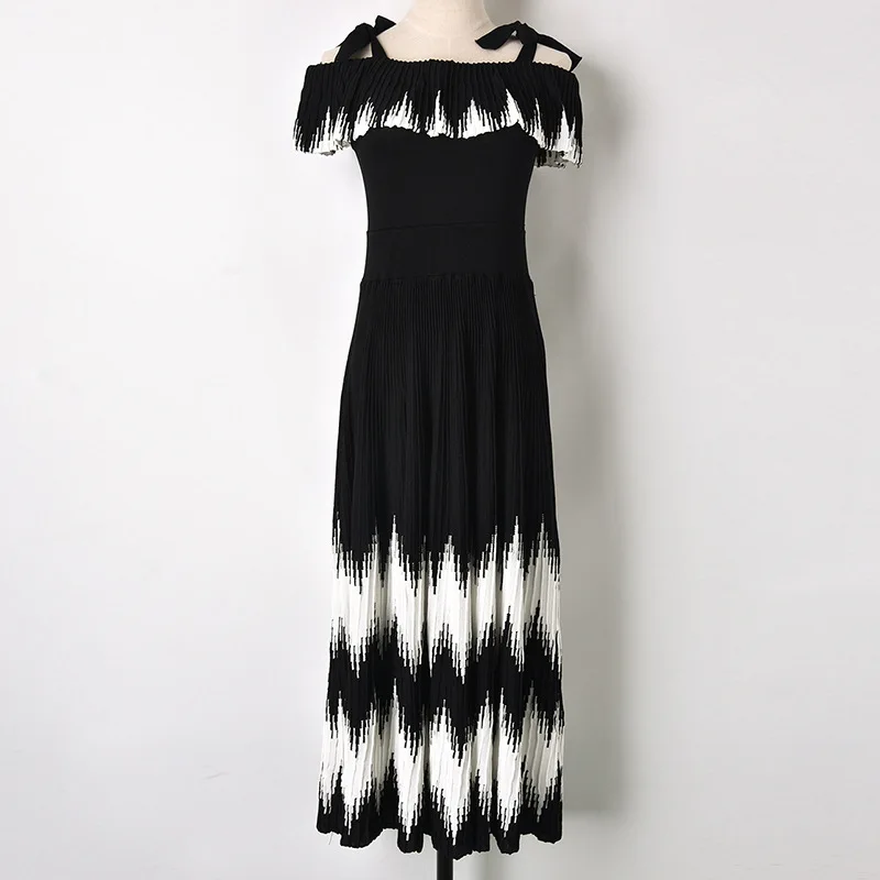 

Summer Korean Office Lady Knit Sweater Black Sexy Dress Women Casual Party Club Dress 2019 Autumn Elegant Vintage Strap Dress