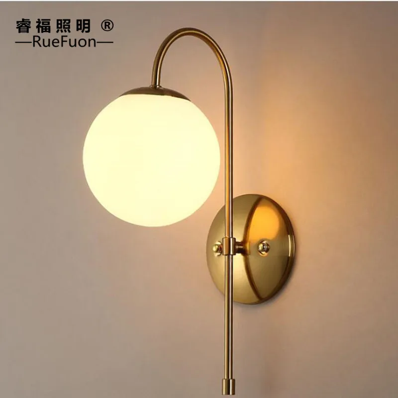 

Simple Modern Home Iron Wall Lamp Post-modern Fashion Bedroom Bedside Restaurant Corridor Glass Ball Wall Lamp