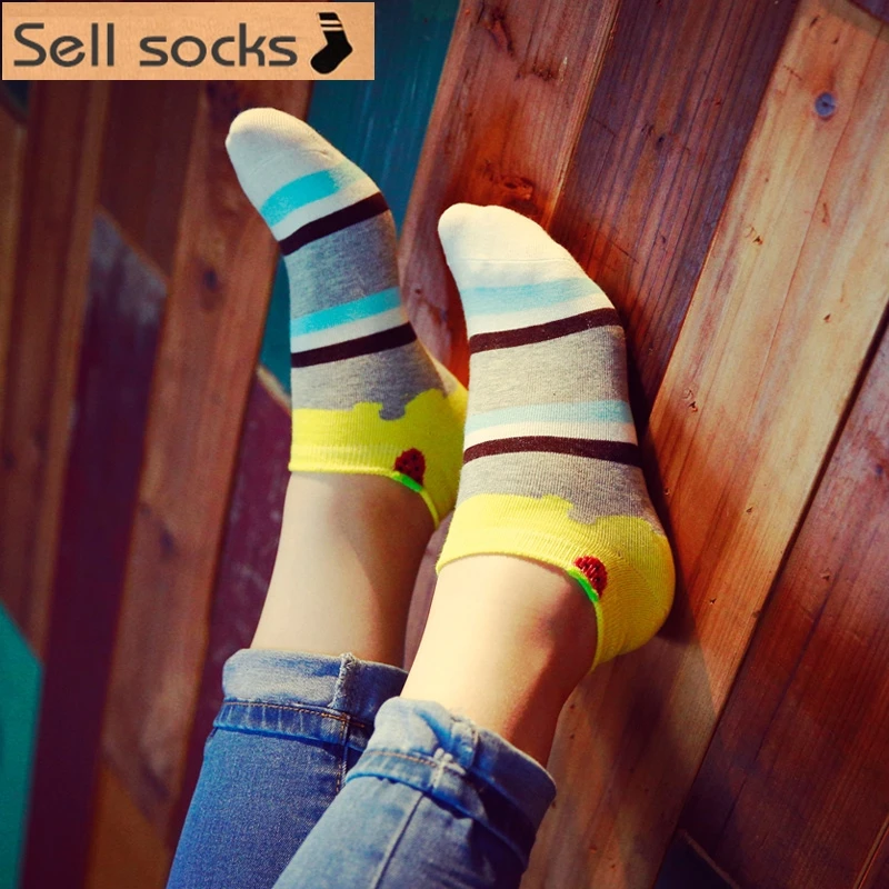 

brand new summer women Strawberry pattern Casual ankle cotton socks boat sock slippers harajuku EUR35-40