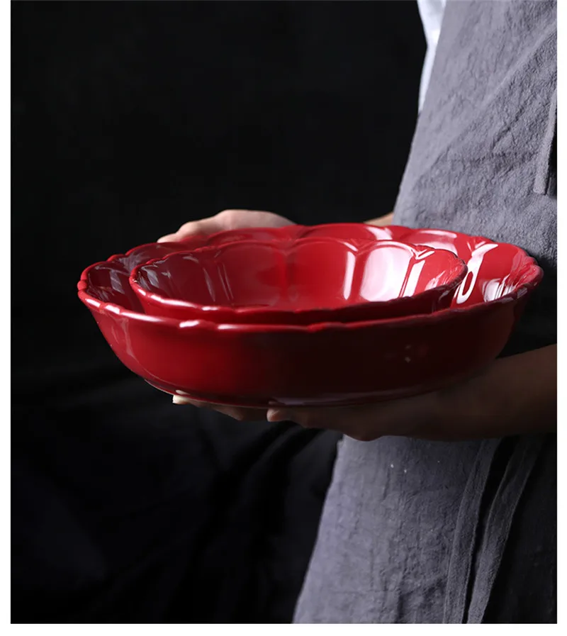 Ceramic Plate Round Tray Red Dish Platos Christmas Plate Griddle Pizza Plate Heat Resistant Soup Tray Delicate Tableware 1pcs