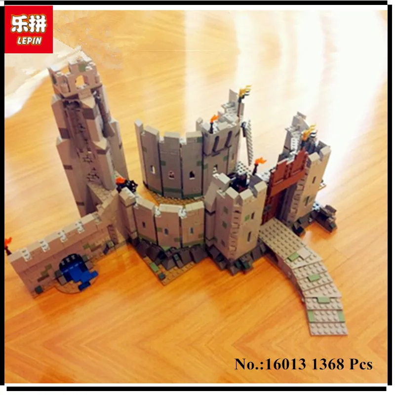 

IN STOCK Lepin 16013 1368Pcs The Lord of the Rings Series The Battle Of Helm' Deep Model Building Blocks Bricks Educational Toys