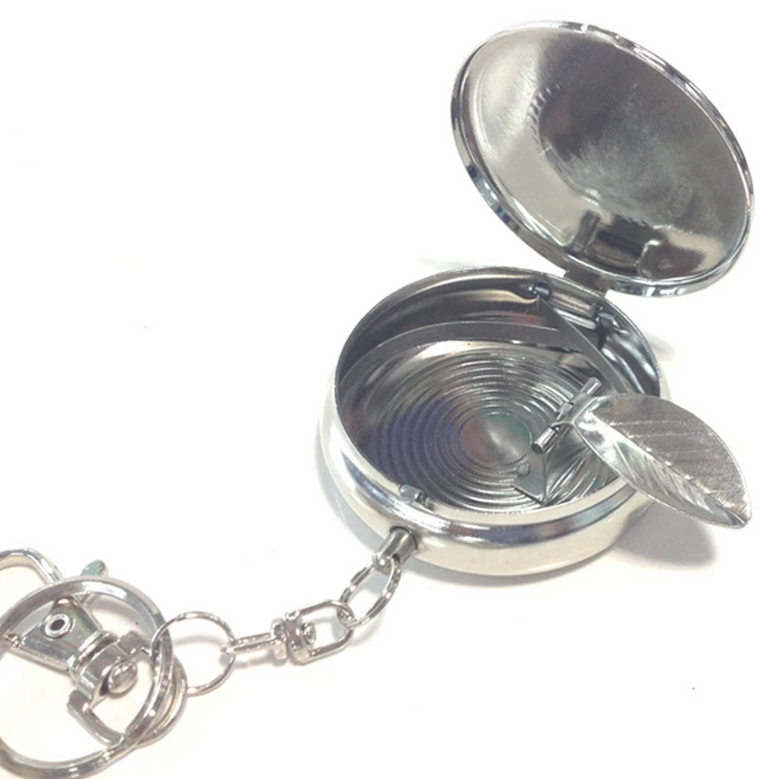 Outdoors Round Cigarette Keychain Portable Ashtrays Stainless Steel
