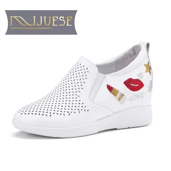 

MLJUESE 2018 women pumps cow leather slip on white color increasing internal cut-outs Breathable high heels pumps women sneaker