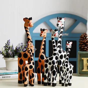 

Ornaments creative gifts Hand-painted Giraffe Nordic wood animal ornaments Furnishing decoration Home Furnishing ornaments