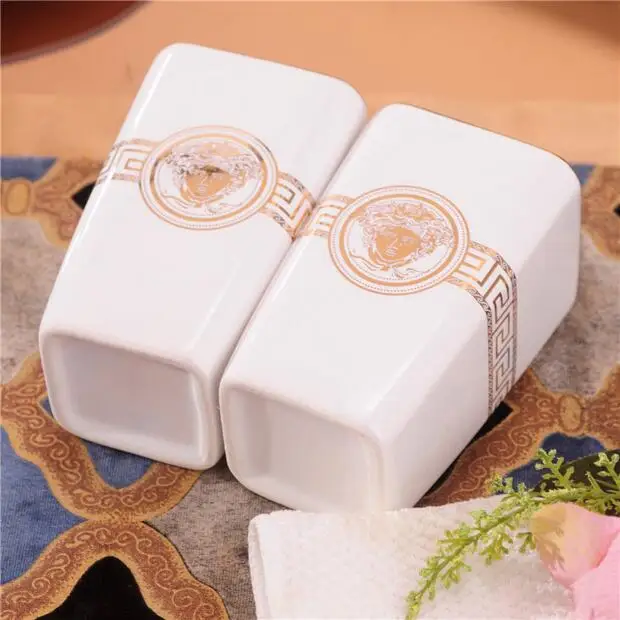 2Colors-5-Pieces-Classic-White-and-Black-Ceramic-Bathroom-Accessories-Set (5)