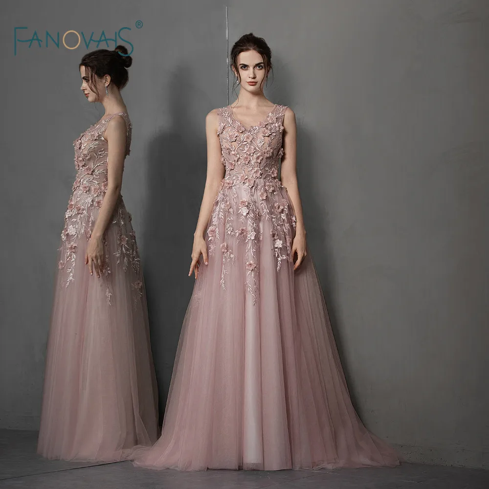 

Elegant Evening Dresses 2019 V Neck A-Line Tulle Beaded Evening Gown 3D Flower Applique Formal Party Dress Robe de Soiree NE84