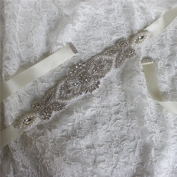 JaneVini роскошный жемчуг Кристалл Свадебные ремни коричневый Bling камни свадебное платье ремень свадебные аксессуары атласная Невеста кружевные ленты - Цвет: Ivory