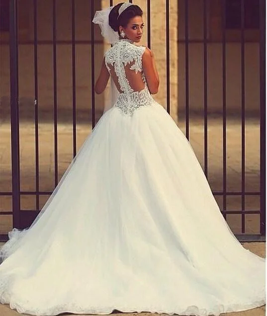 2015 Sweetheart Saudi Arabic Backless Winter Wedding Dresses Zipper Back Appliques Beaded Bodice Sheer Organza Bridal Gowns | Свадьбы и