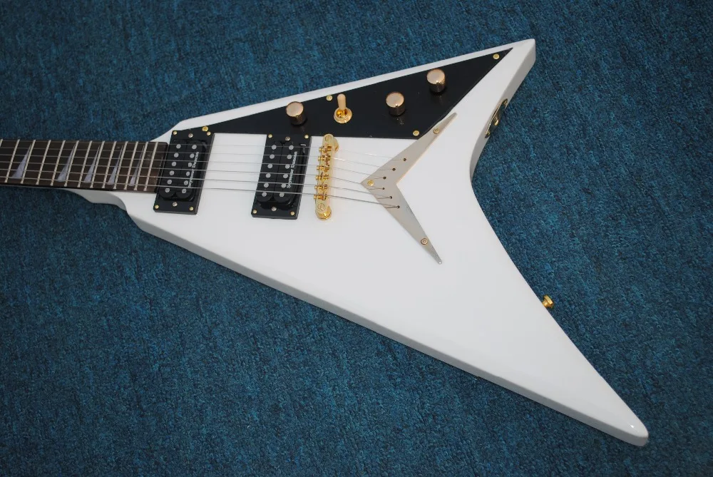

factory custom flying V jackson with Golden hardware electric guitar professional musical instruments shop