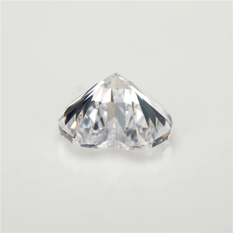 Size 3x3-12x12mm Heart Shape 5a White Cubic Zirconia Stone