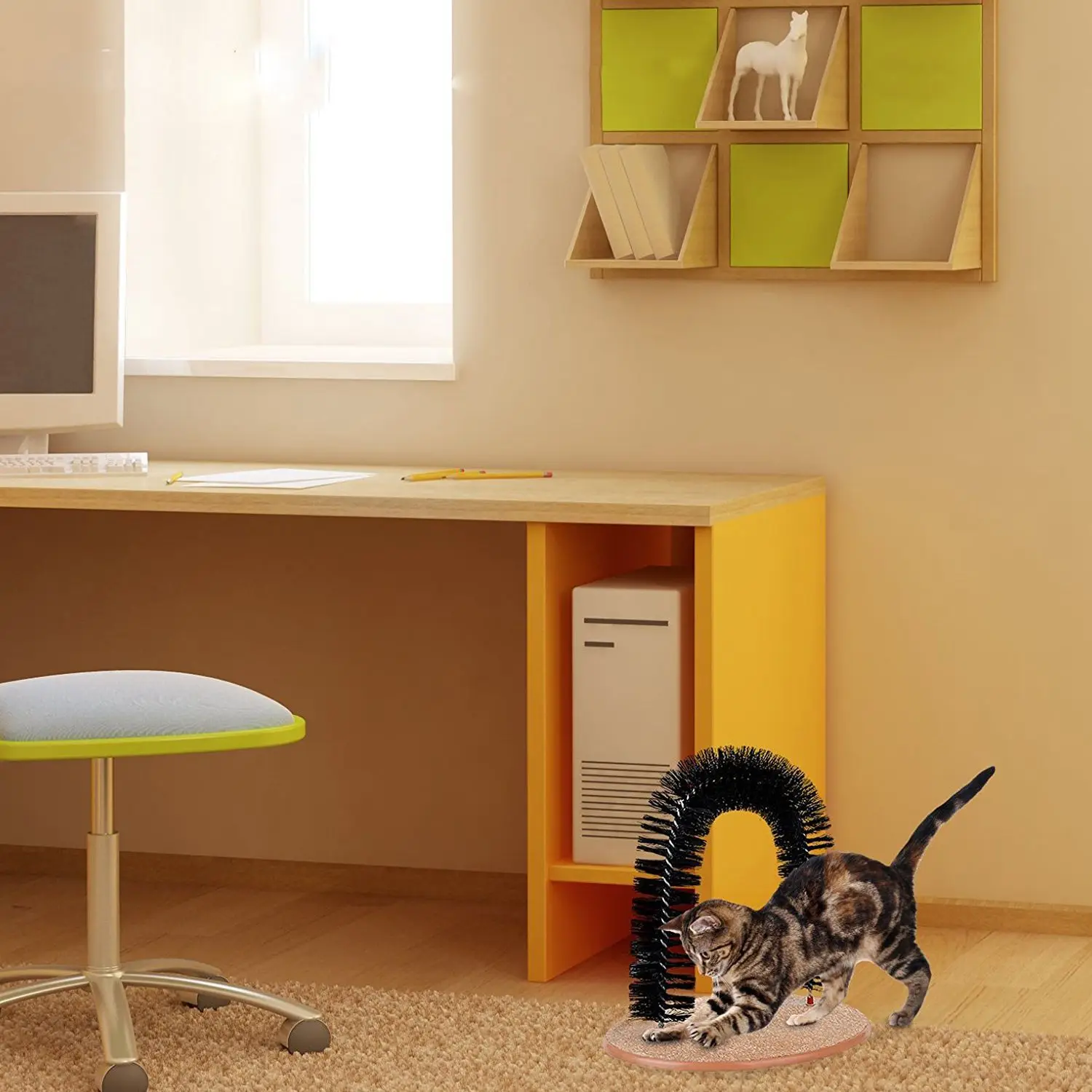 Good Arch Pet Cat Self Groomer With Round Fleece Base Cat Toy Brush Toys For Pets Scratching Devices Good Arch Pet Cat Self Groomer With Round Fleece Base Cat Toy Brush Toys For Pets Scratching Devices