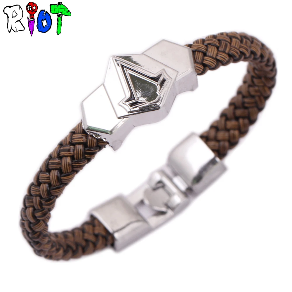 Boho Ретро панк синдикат Assassins лист титана браслеты Плетеные кожаные Braclet мужские