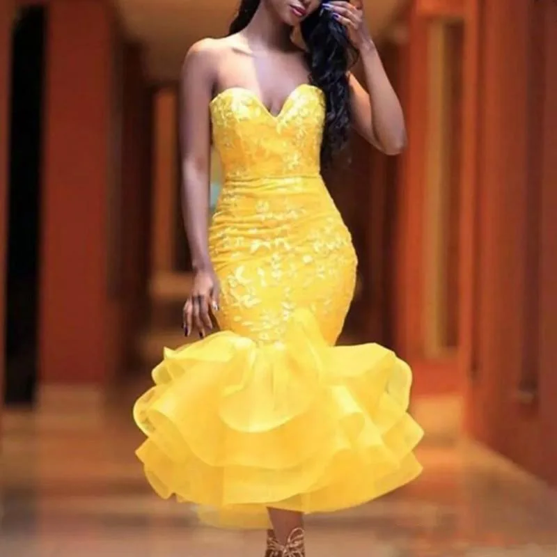 Yellow Tea Length Mermaid Prom Dresses Sweetheart Lace Appliques Tiered Skirt Cocktail party Dress Girls Formal Wear Cheap Homecoming Dress129