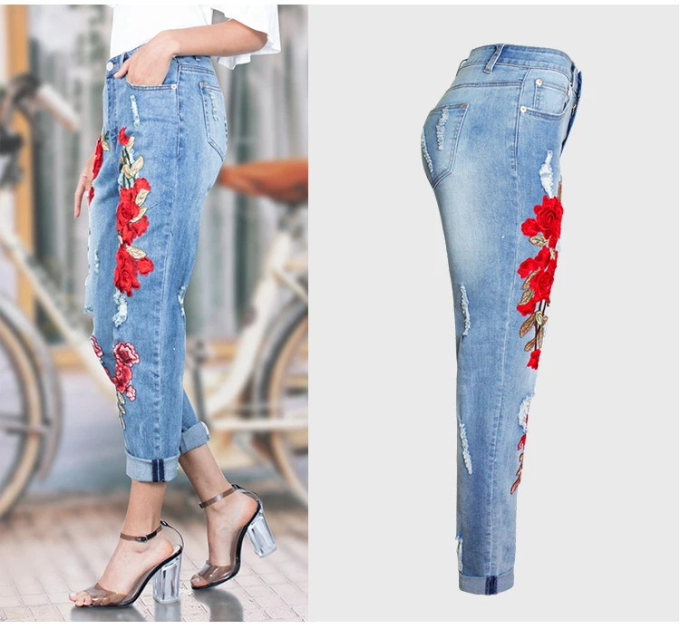 2018 Europe and the United States new women's elastic loose jeans female trousers color flowers 3D three-dimensional embroidered holes jeans have large size (3)