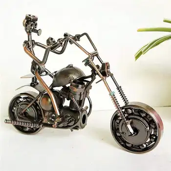 

Hand-made metal metal ring iron decoration process beautiful arc with motorcycle metal ring statue placed