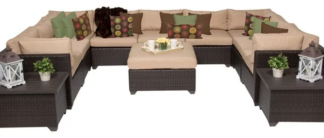 tropical-outdoor-lounge-sets
