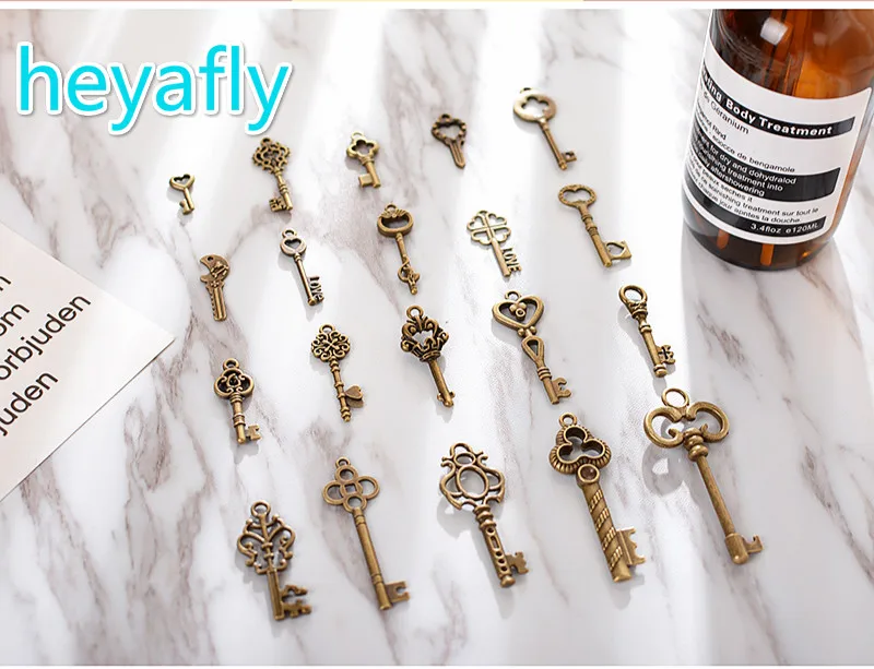 

DIY accessories, handmade materials, antique Bracele, bronze alloy small key