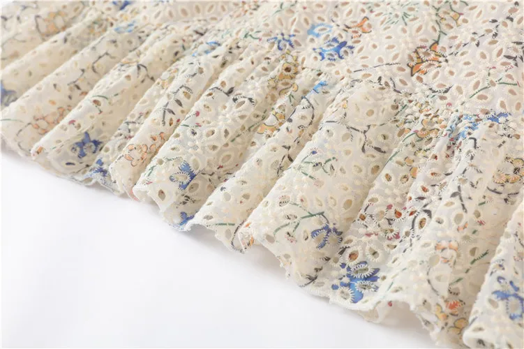 10998939733_894001832